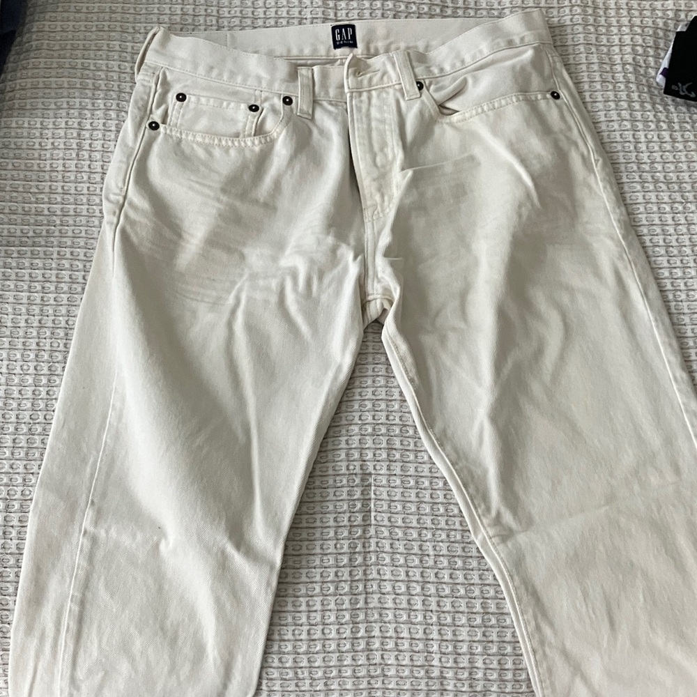 GAP Men's Off-White Straight Jeans